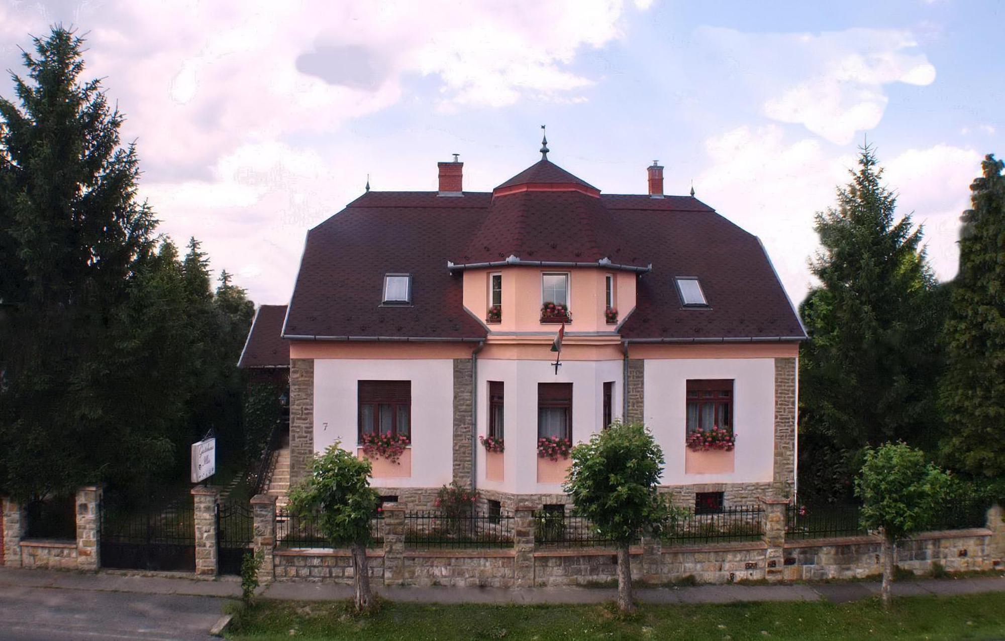 Hotel Illes Vendeghaz Keszthely Exteriér fotografie