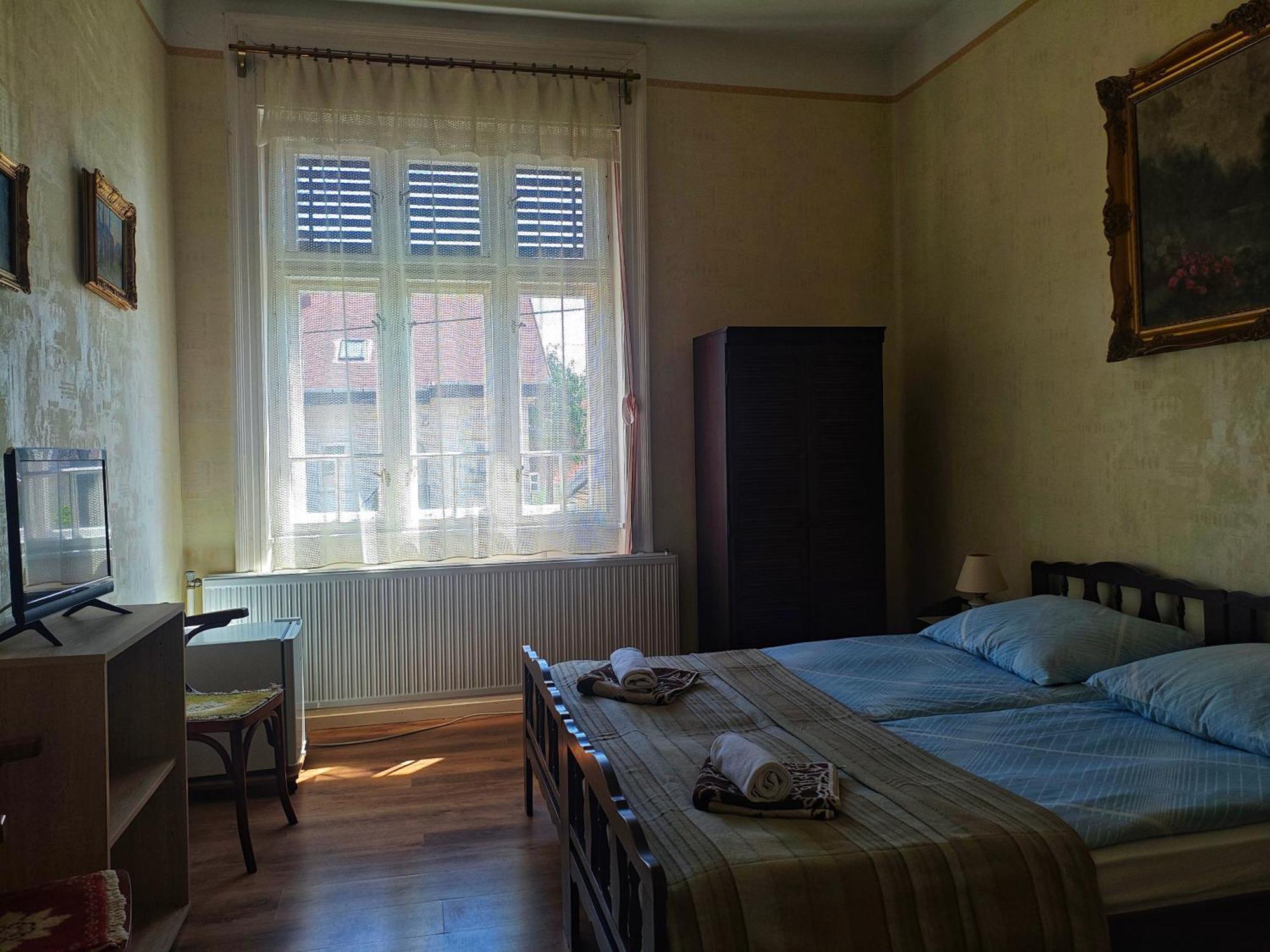 Hotel Illes Vendeghaz Keszthely Exteriér fotografie