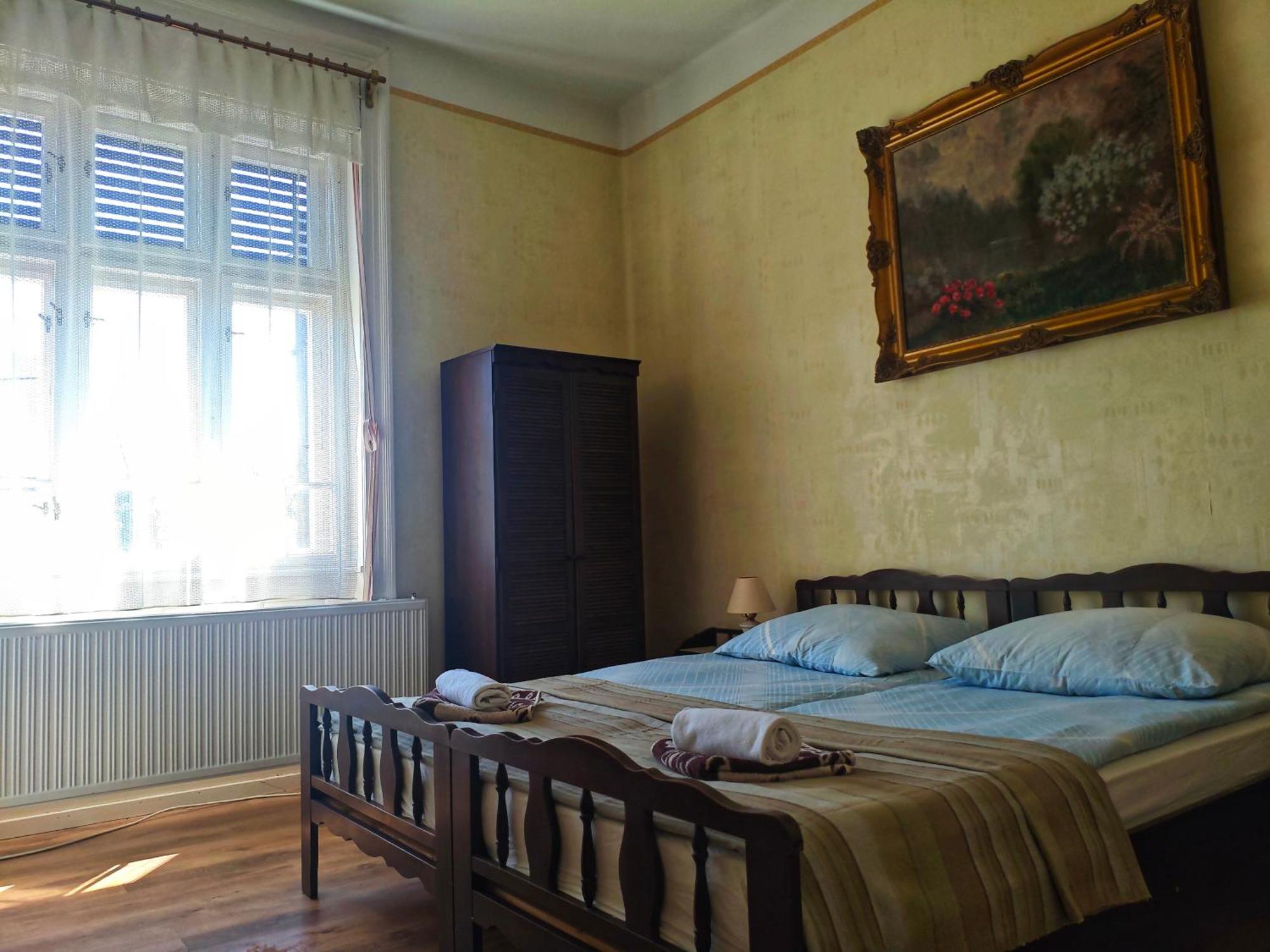 Hotel Illes Vendeghaz Keszthely Exteriér fotografie