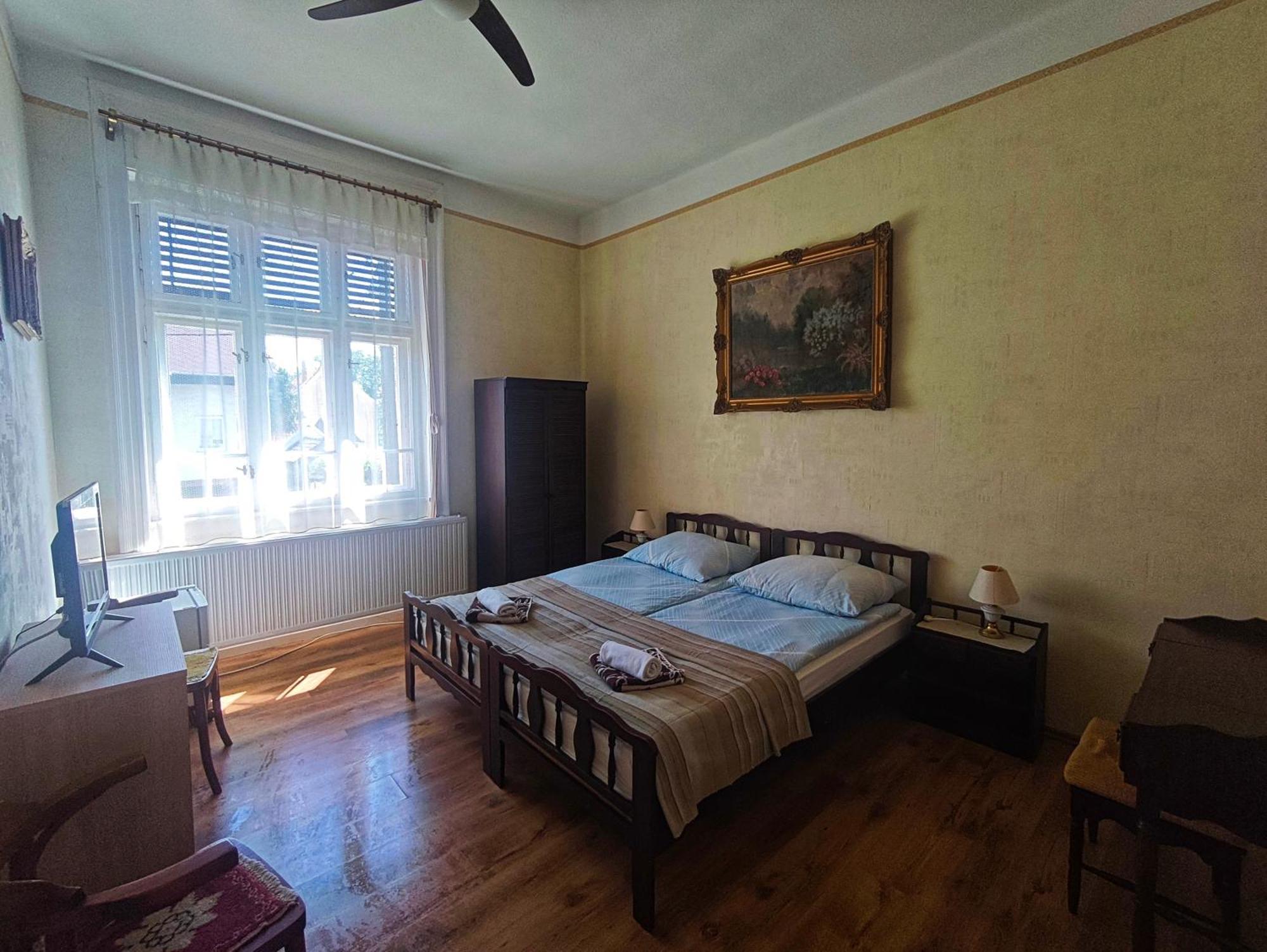 Hotel Illes Vendeghaz Keszthely Exteriér fotografie